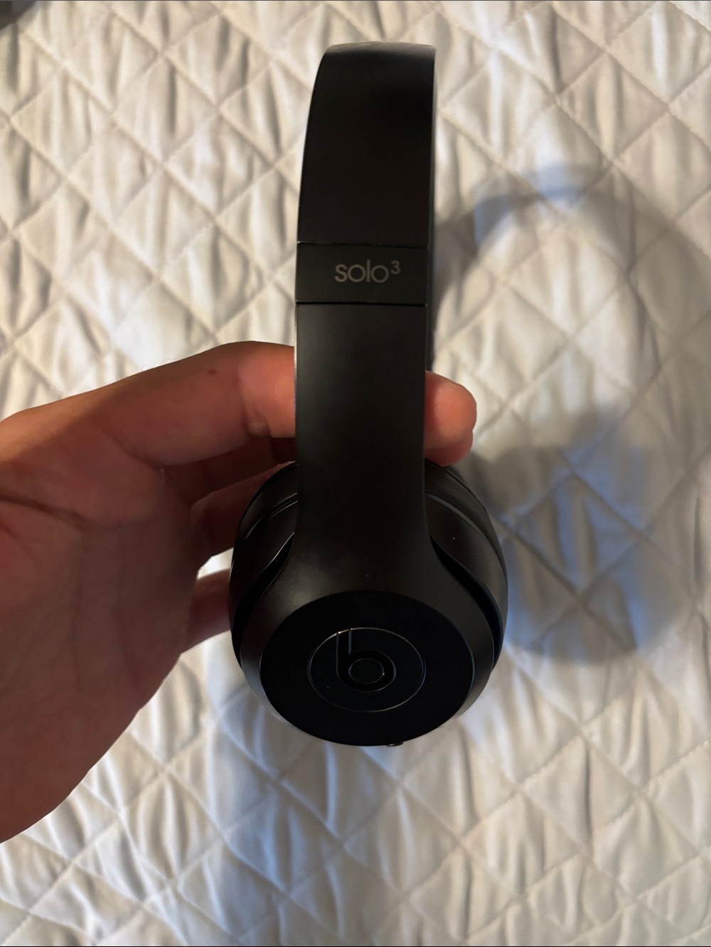 Beats Solo3 Wireless Headphones Black - Picture 4 of 7